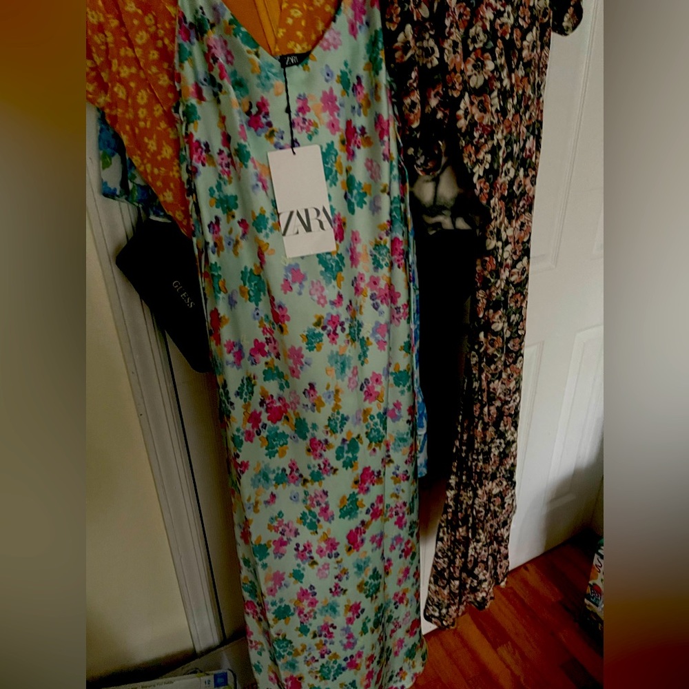 Zara floral strap dress with tag
